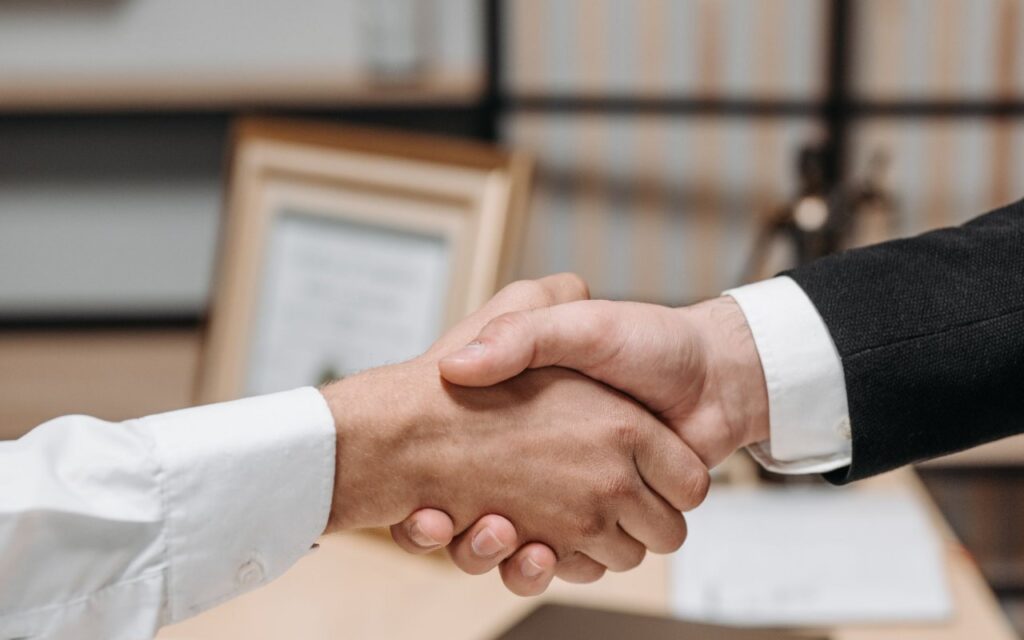 Cabinet de recrutement commercial – LFC Humain